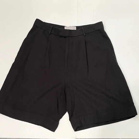 Everlane black high rise pleated shorts, 4 - Picture 1 of 4